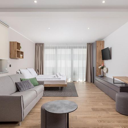 Belinda Apartments With Balcony & Private Parking Opatija Exterior foto