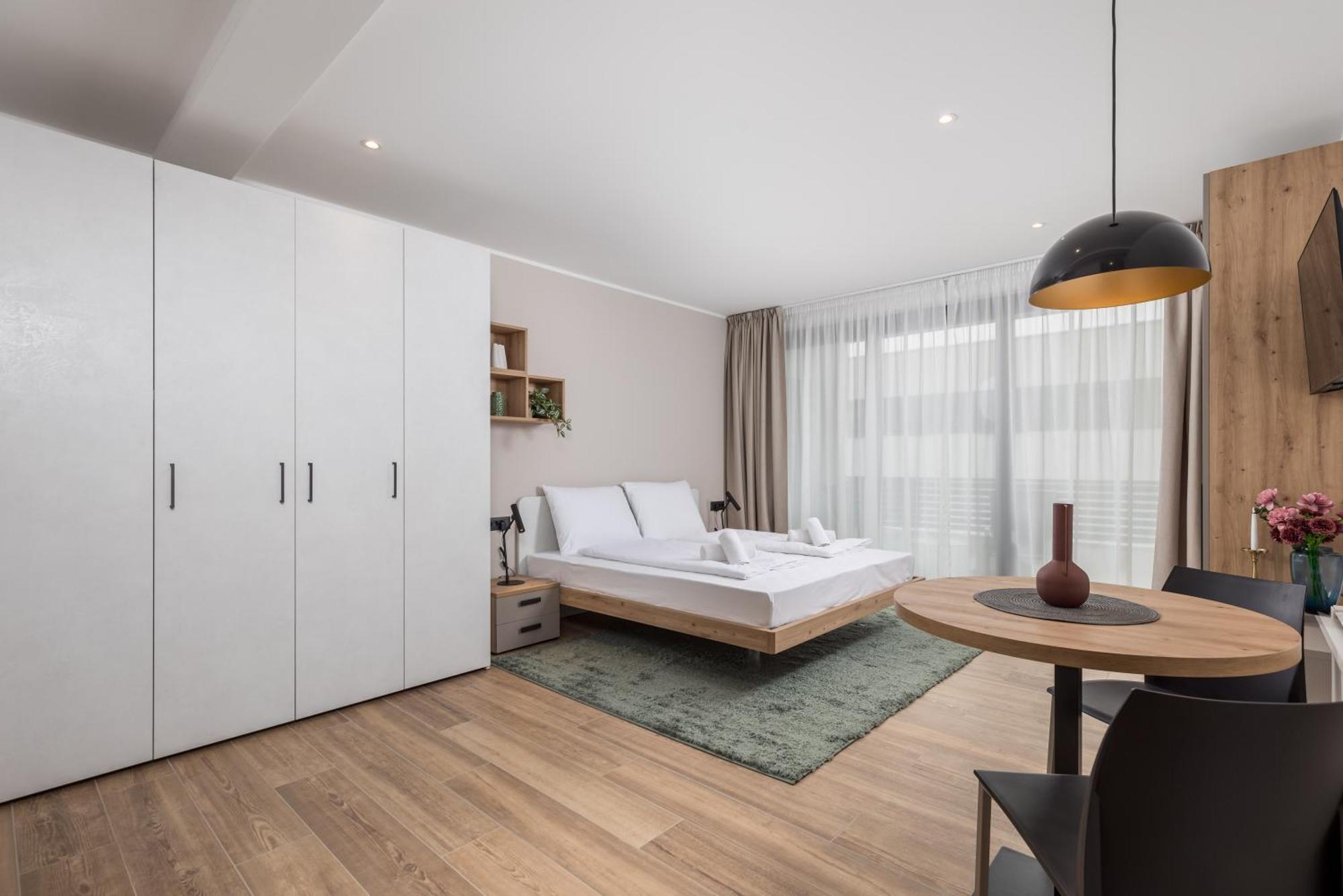 Belinda Apartments With Balcony & Private Parking Opatija Exterior foto