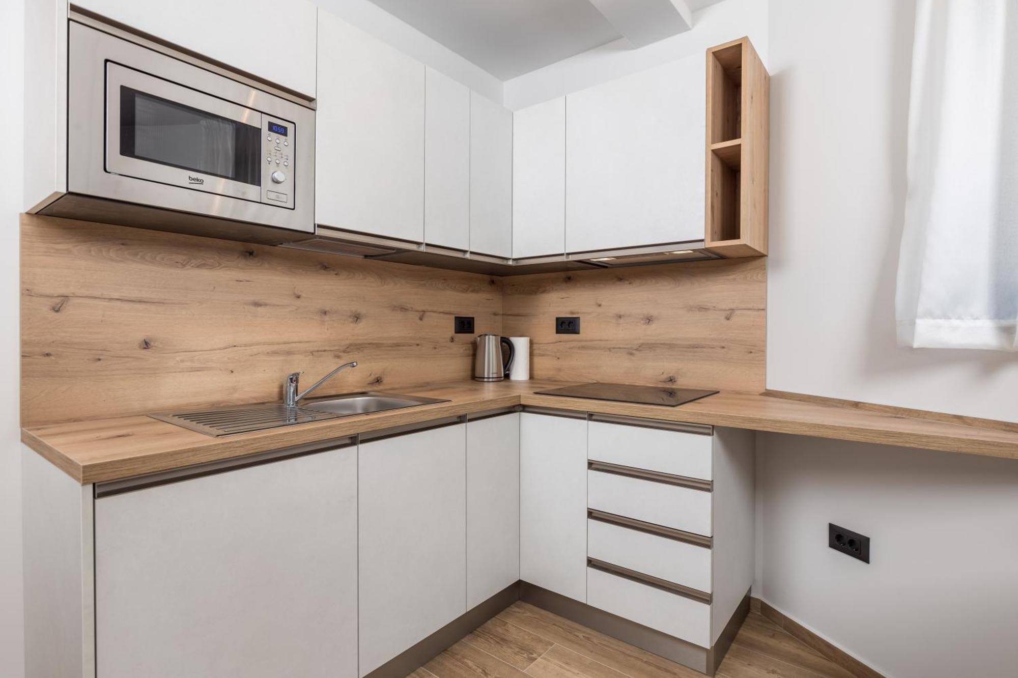 Belinda Apartments With Balcony & Private Parking Opatija Exterior foto