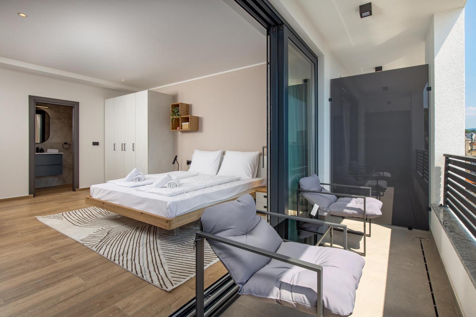 Belinda Apartments With Balcony & Private Parking Opatija Exterior foto