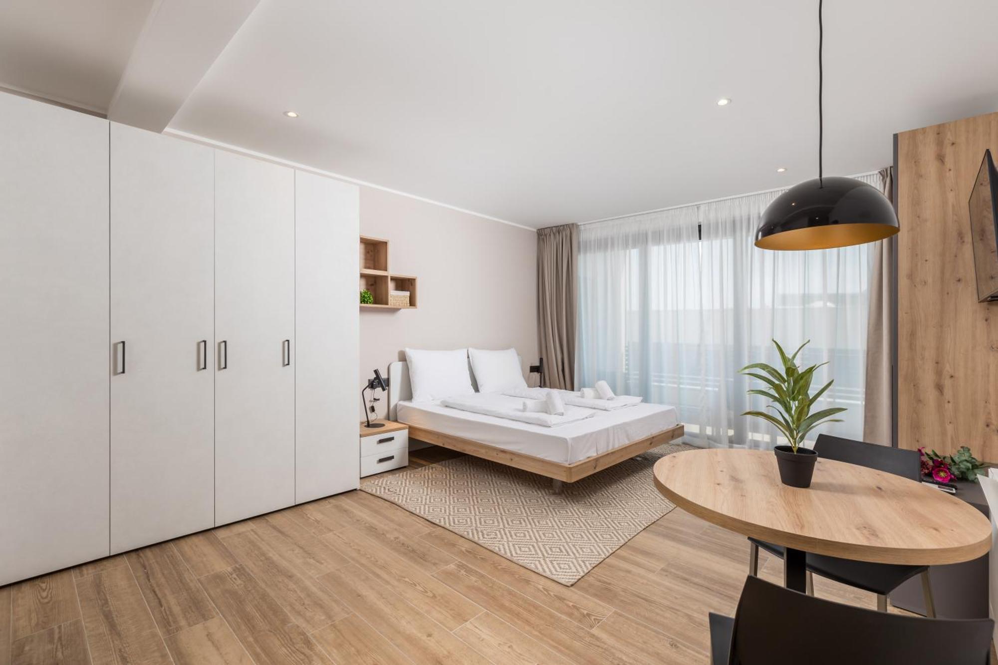 Belinda Apartments With Balcony & Private Parking Opatija Exterior foto