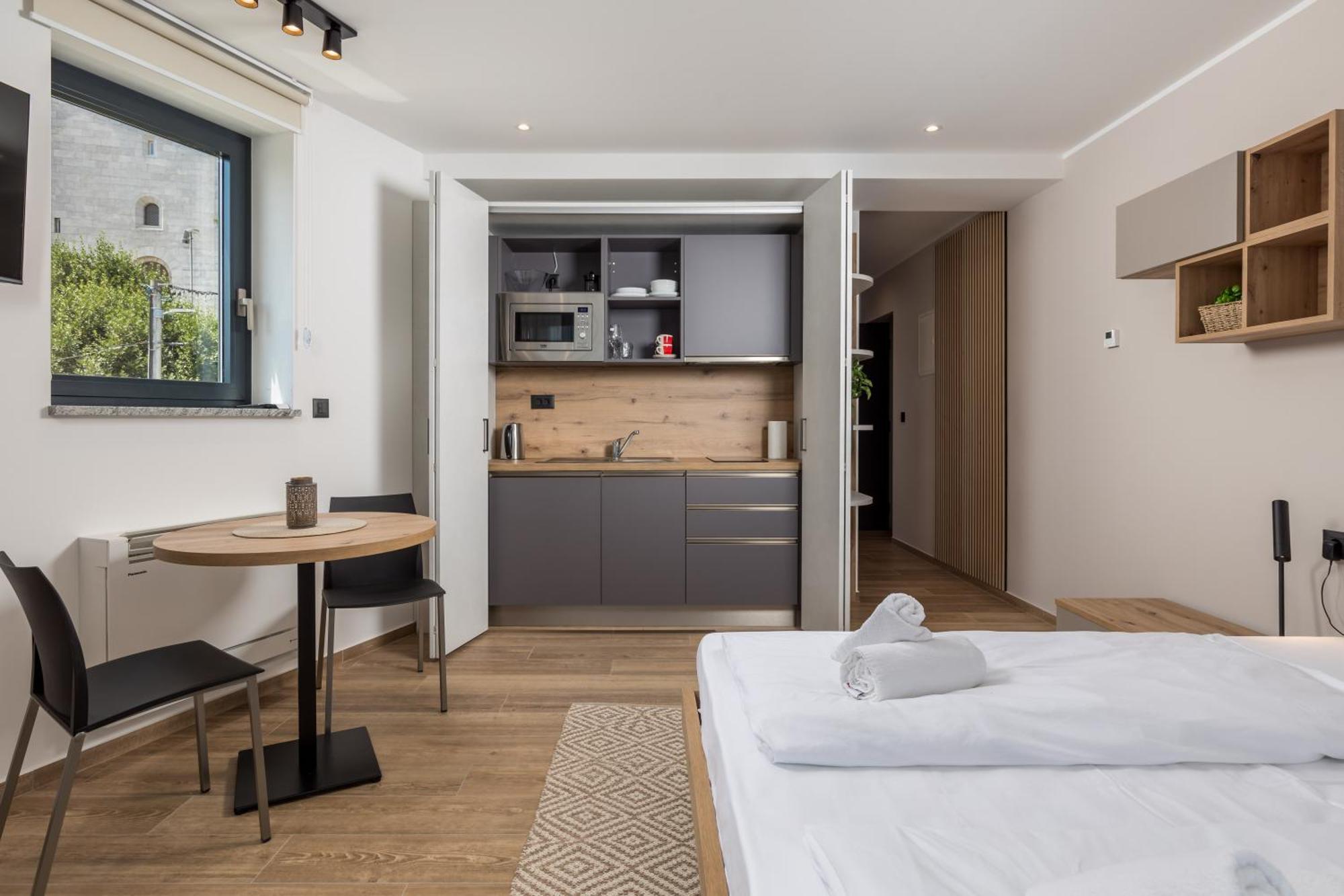 Belinda Apartments With Balcony & Private Parking Opatija Exterior foto