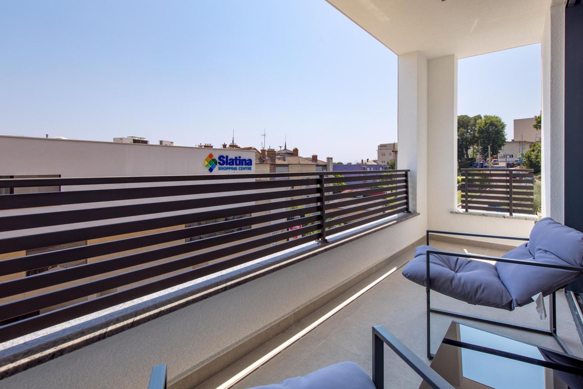 Belinda Apartments With Balcony & Private Parking Opatija Exterior foto